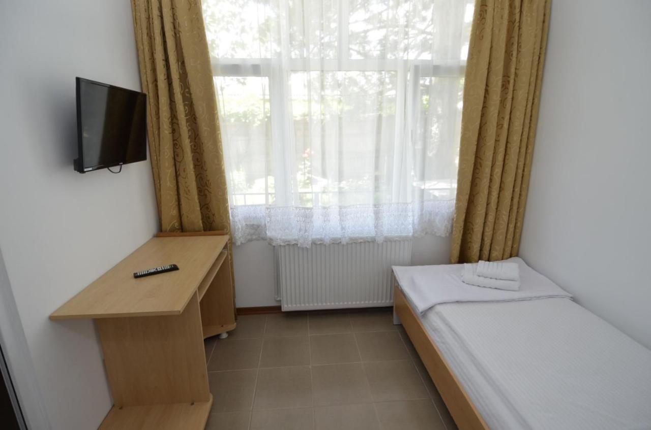 Апартаменты Vila Calypso Костинешти Экстерьер фото