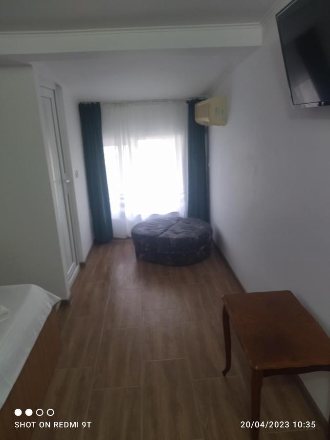 Апартаменты Vila Calypso Костинешти Экстерьер фото