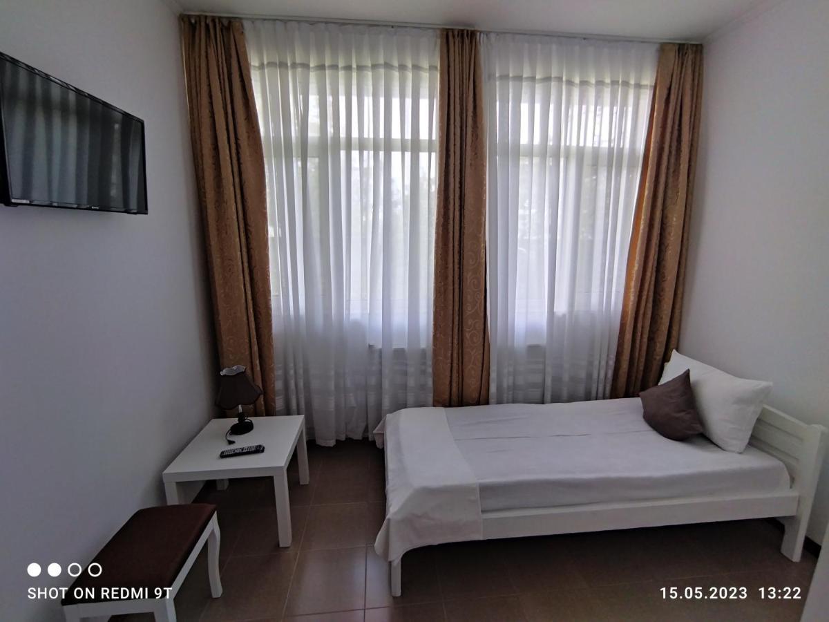 Апартаменты Vila Calypso Костинешти Экстерьер фото
