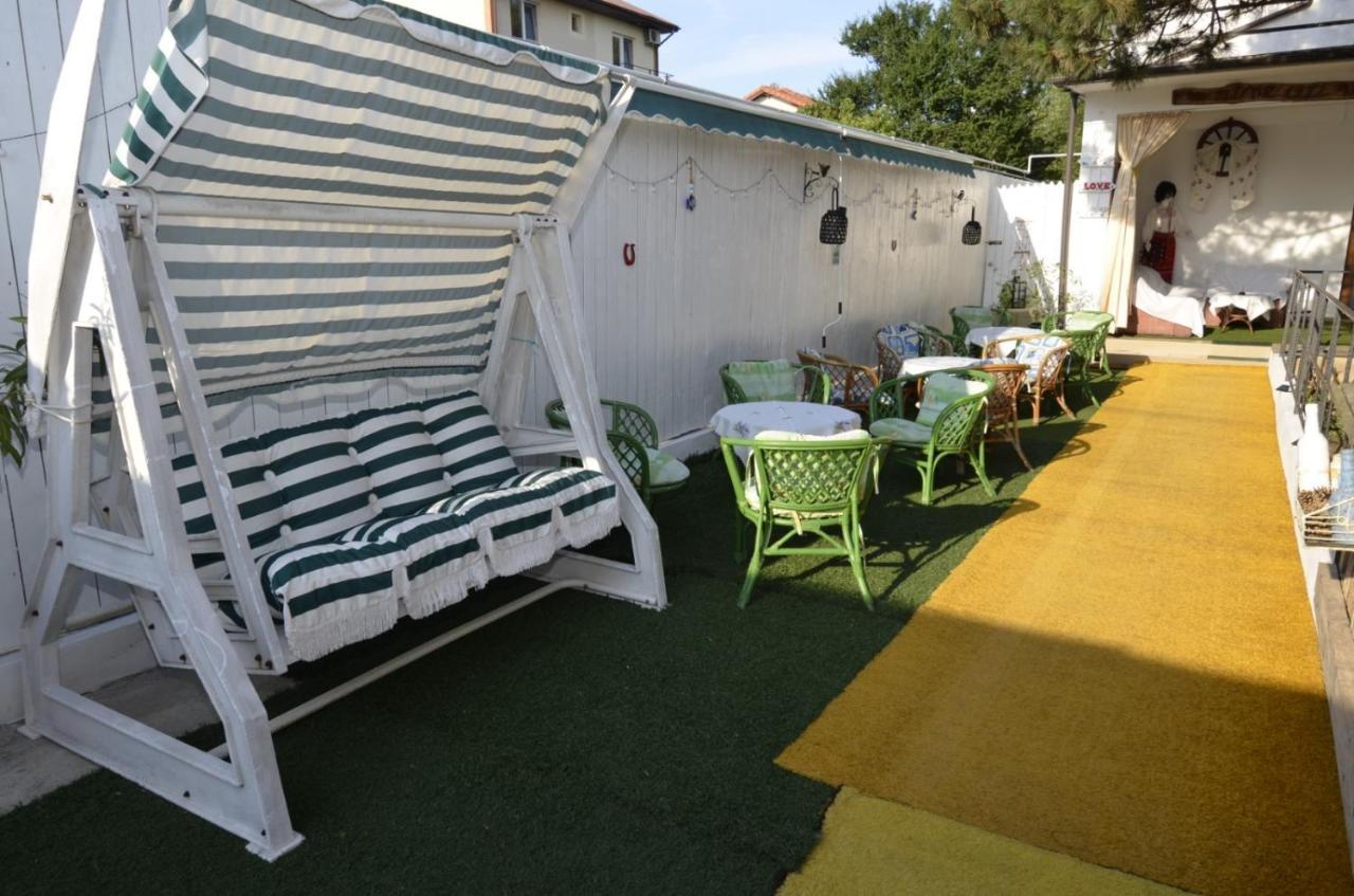Апартаменты Vila Calypso Костинешти Экстерьер фото